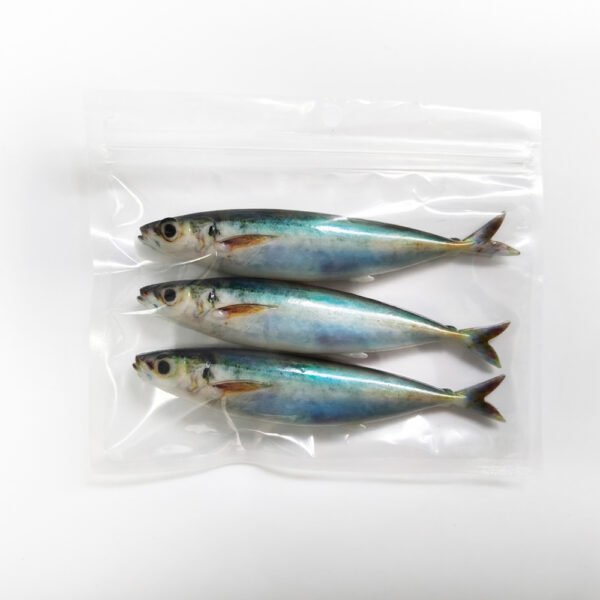 Eco-friendly biomimetic large sea fishing bait
